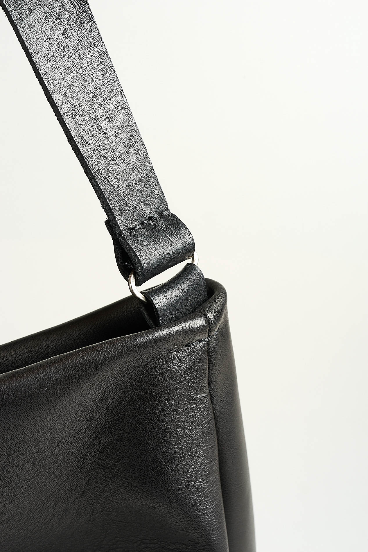daniele basta leather and silver bags - DETAIL 2